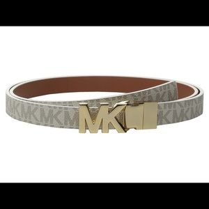 Micheal Kors Reversible Leather Waist Belt